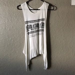 White Shortsleeved Top